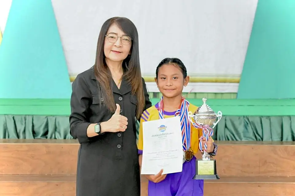 Read more about the article ขอแสดงความยินดีกับนักเรียนที่ได้รับรางวัลจากการแข่งขันว่ายน้ำเมืองลิกอร์ แชมป์เปี้ยนชิพ ครั้งที่ 2