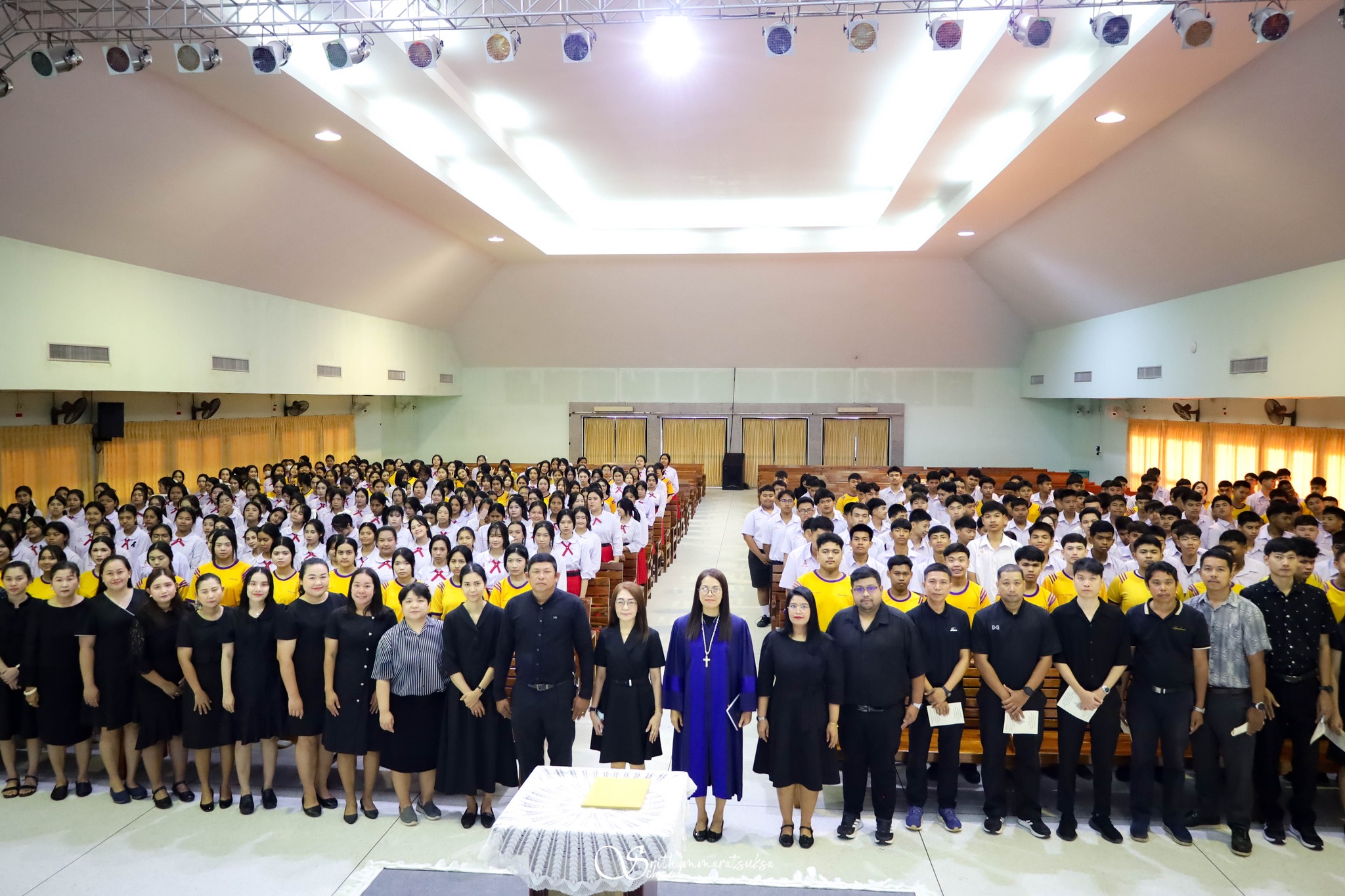 Read more about the article พิธีน้อมรำลึกในพระมหากรุณาธิคุณสมเด็จพระนางเจ้าสิริกิติ์ พระบรมราชินีนาถพระบรมราชชนนีพันปีหลวง เนื่องในโอกาสครบ 100 วัน