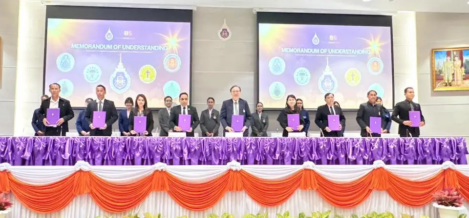 Read more about the article โรงเรียนศรีธรรมราชศึกษา ลงนามความร่วมมือทางวิชาการ (MOU) กับสำนักวิชาการจัดการ มหาวิทยาลัยวลัยลักษณ์